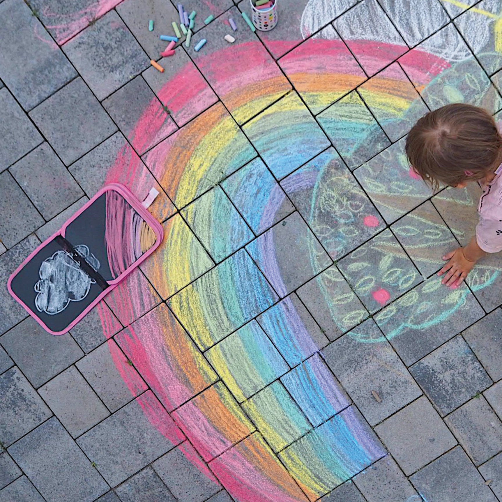 ButterstiX Støvfrie kritt - 12 klassiske farger inkl krittholder